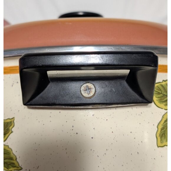 Strawberry Enamel Stew Pot Lid 6 Quart Yellow White Retro Cookware Vintage - Picture 9 of 16